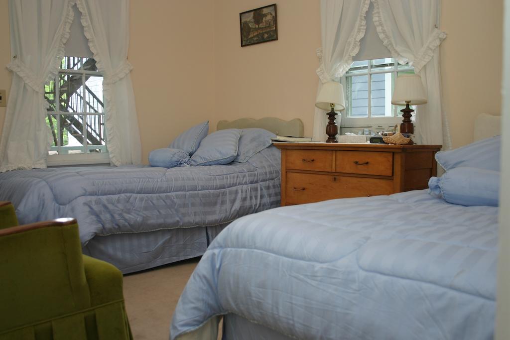 Inn At Starlight Lake & Restaurant Kamer foto